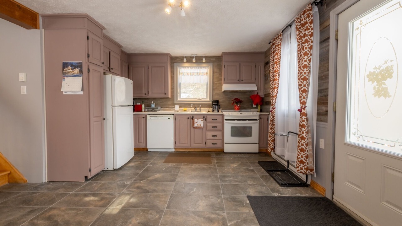 Photo of Kitchen in Saint-Gabriel-de-Brandon