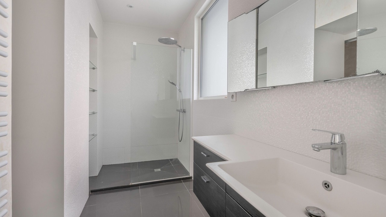 Photo of Bathroom in Pornichet