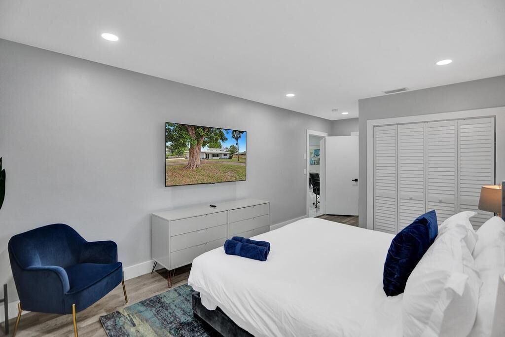 Photo of Bedroom in Deerfield Beach