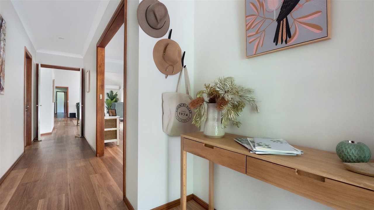 Photo of Others in Tapitallee