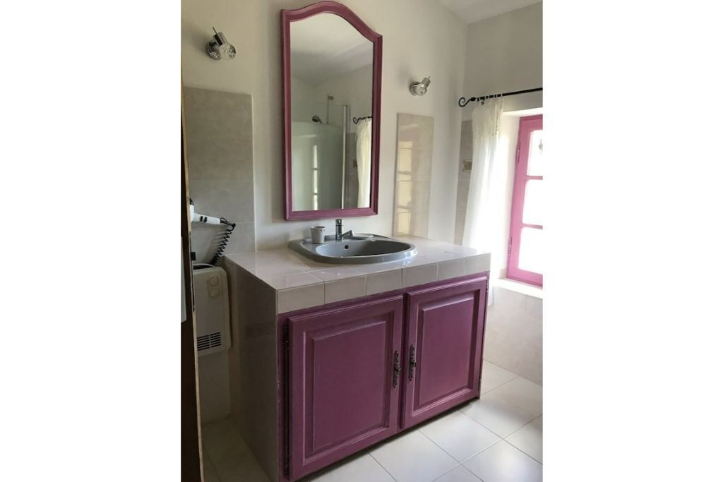 Photo of Bathroom in Reilhanette