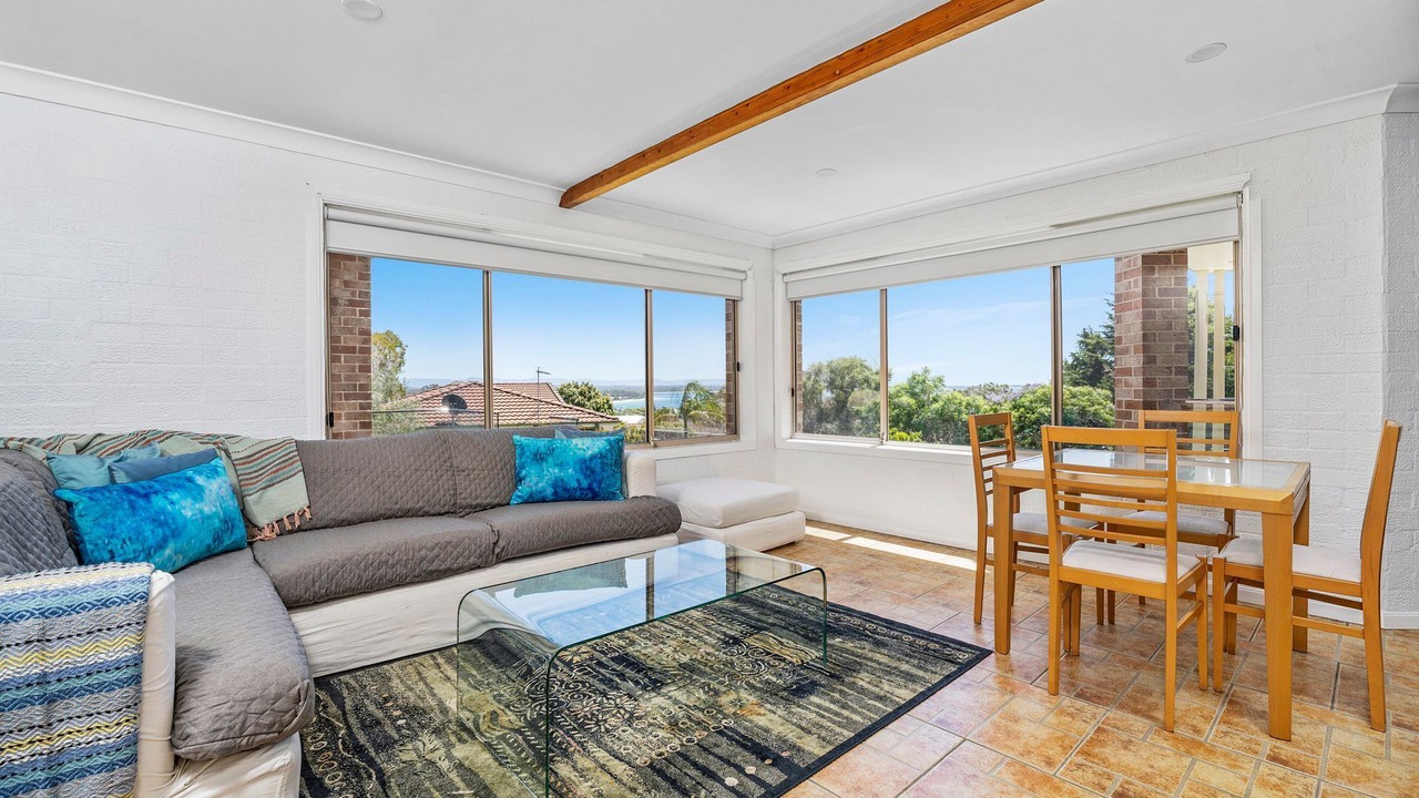 Photo of Livingroom in Vincentia