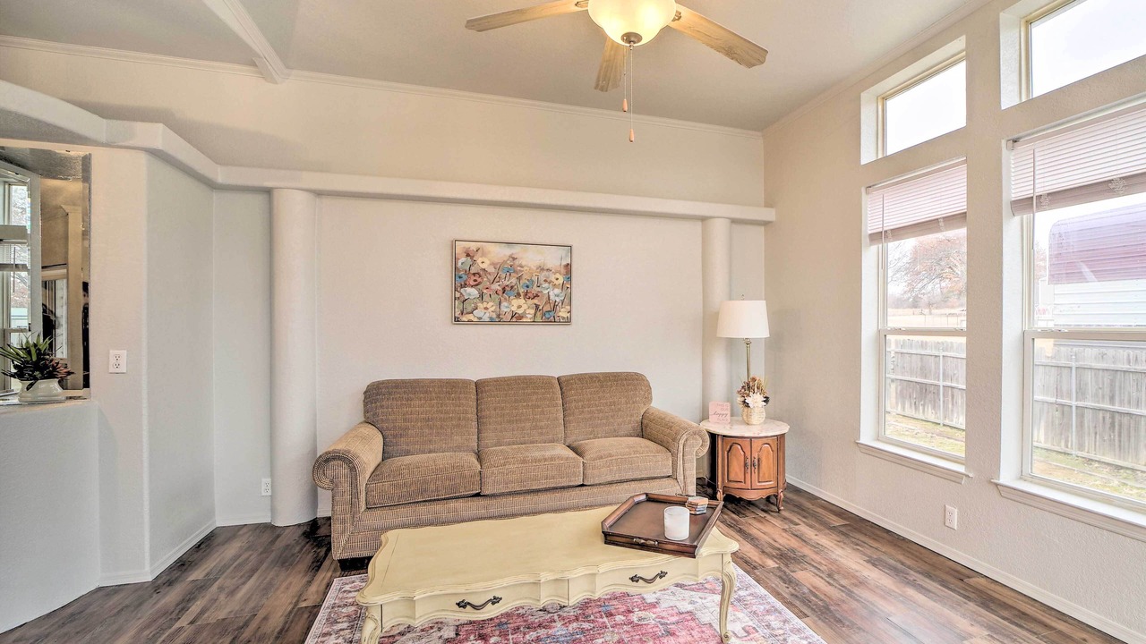 Photo of Livingroom in Eufaula