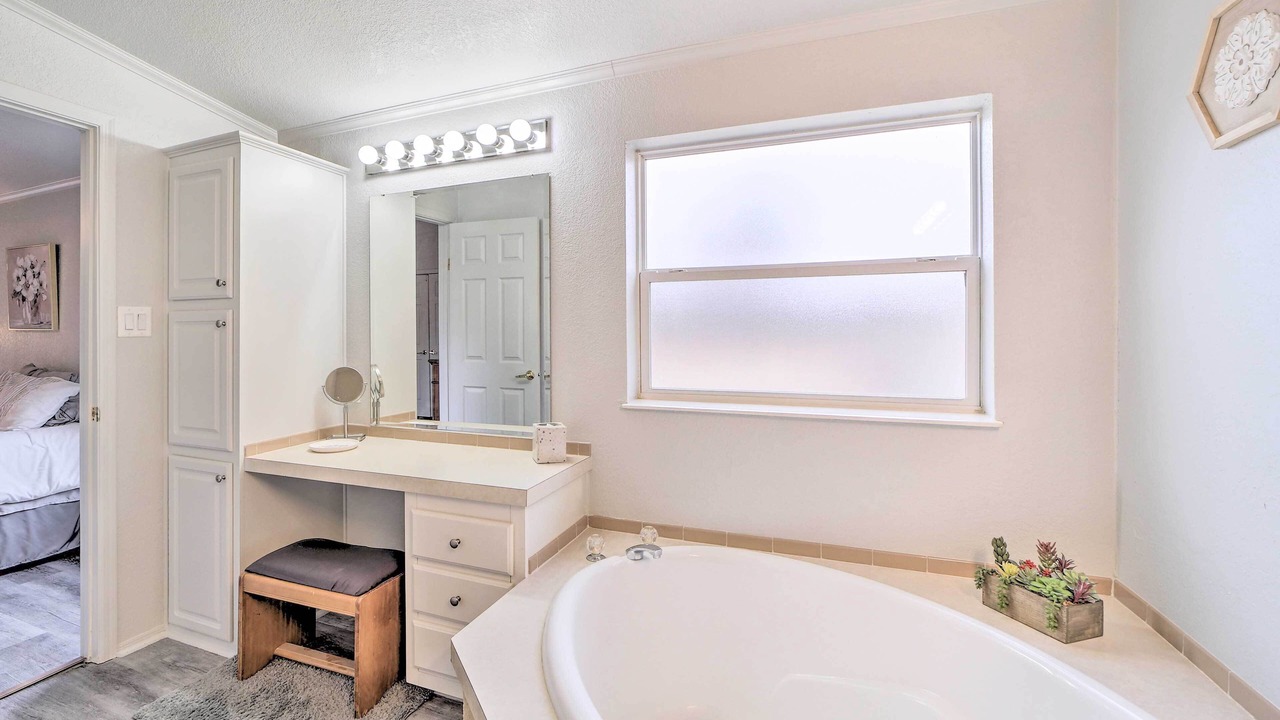 Photo of Bathroom in Eufaula