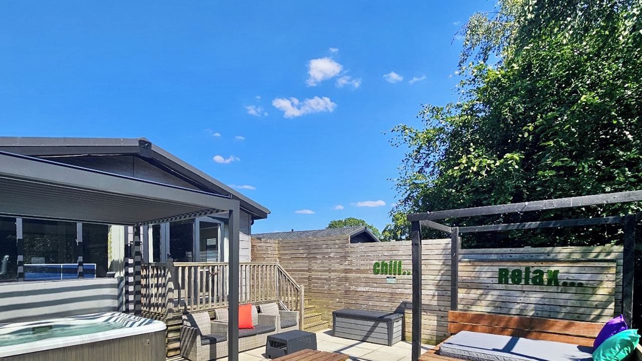 Photo of Others in Raywell