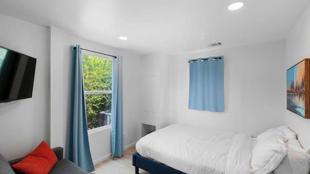 Photo of Bedroom in Greater Heights