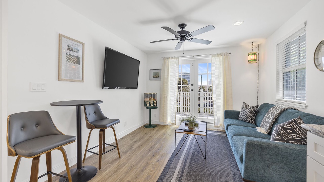 Photo of Livingroom in Grandview Heights