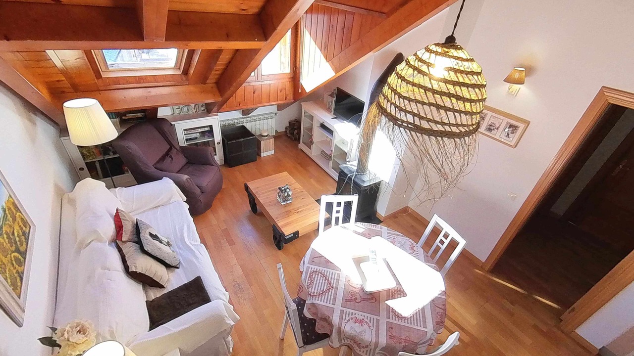 Photo of Livingroom in Escarrilla