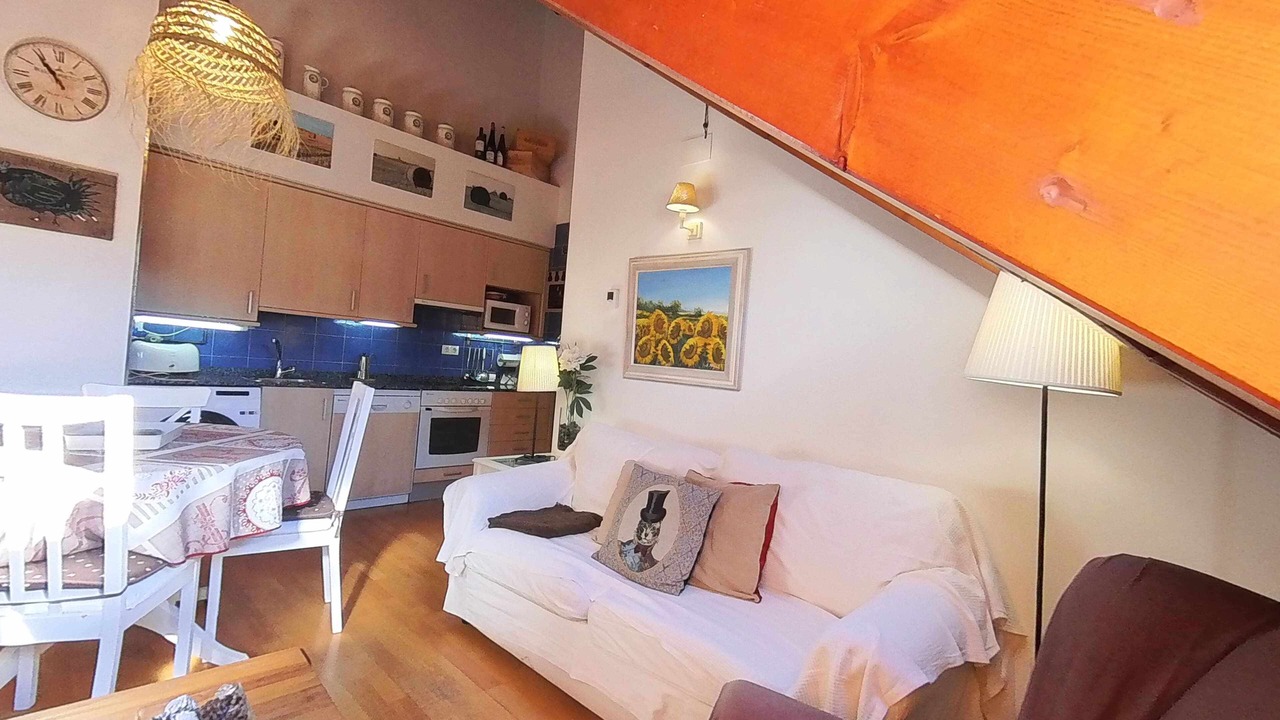 Photo of Livingroom in Escarrilla