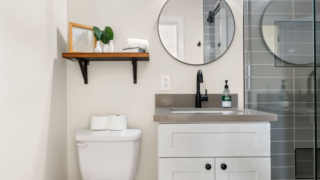 Photo of Bathroom in Cavalier Vista