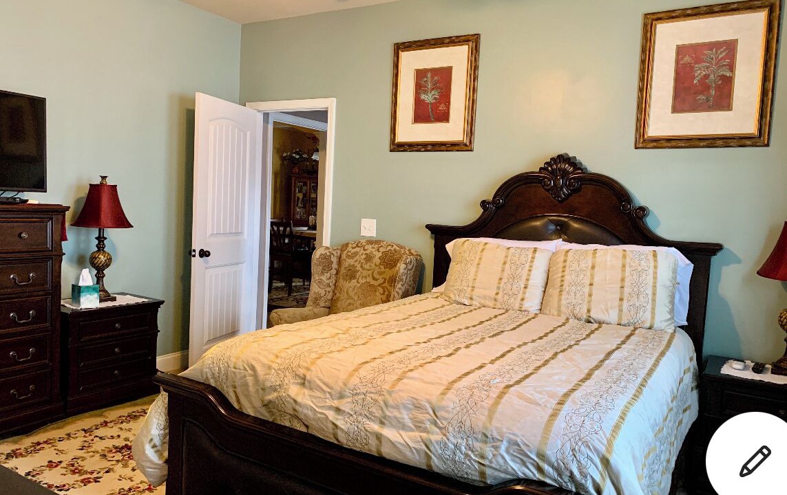 Photo of Bedroom in Grovetown