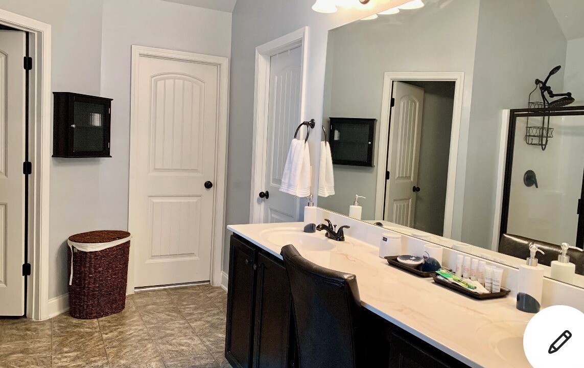 Photo of Bathroom in Grovetown