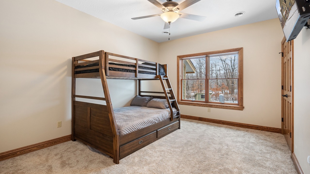 Photo of Bedroom in Hidden Valley