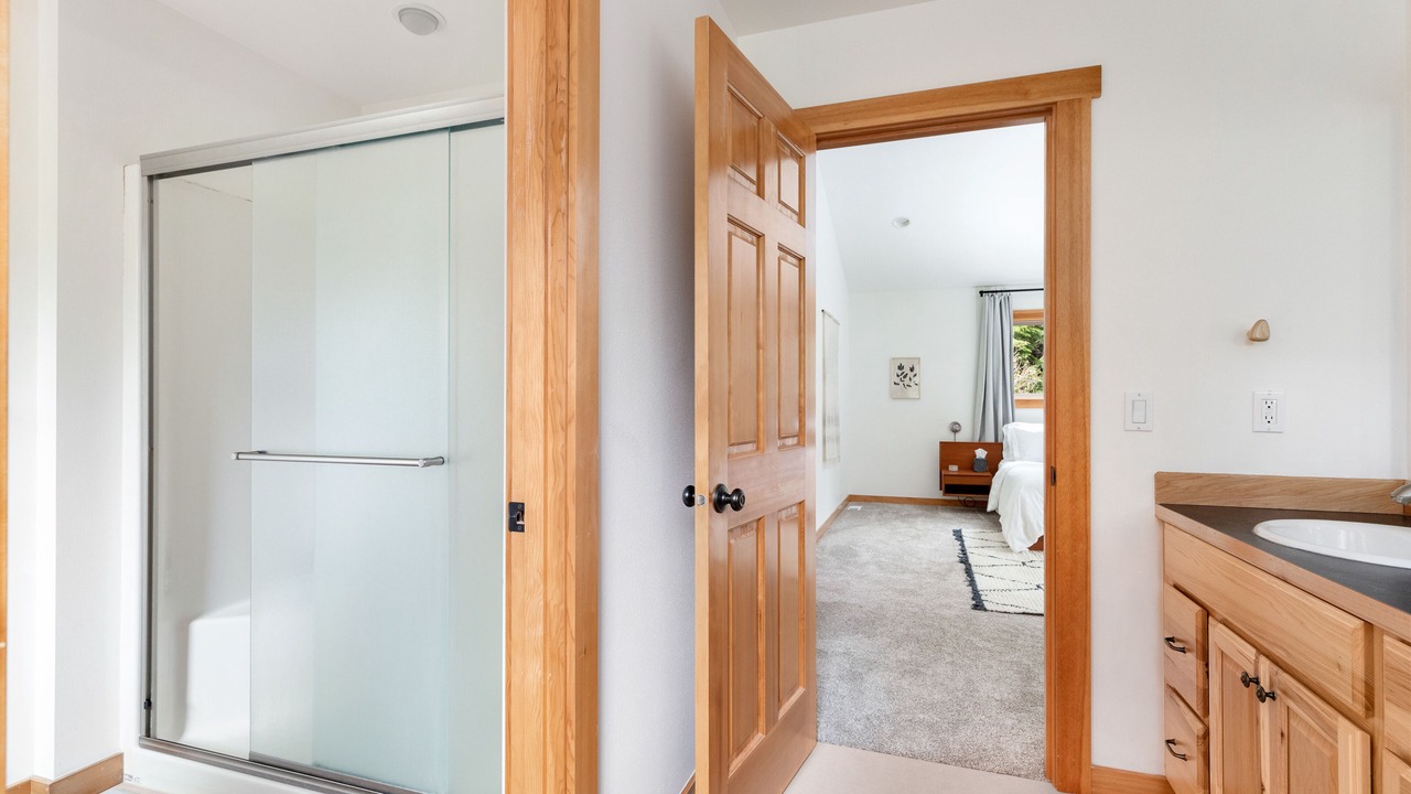 Photo of Bathroom in Langley