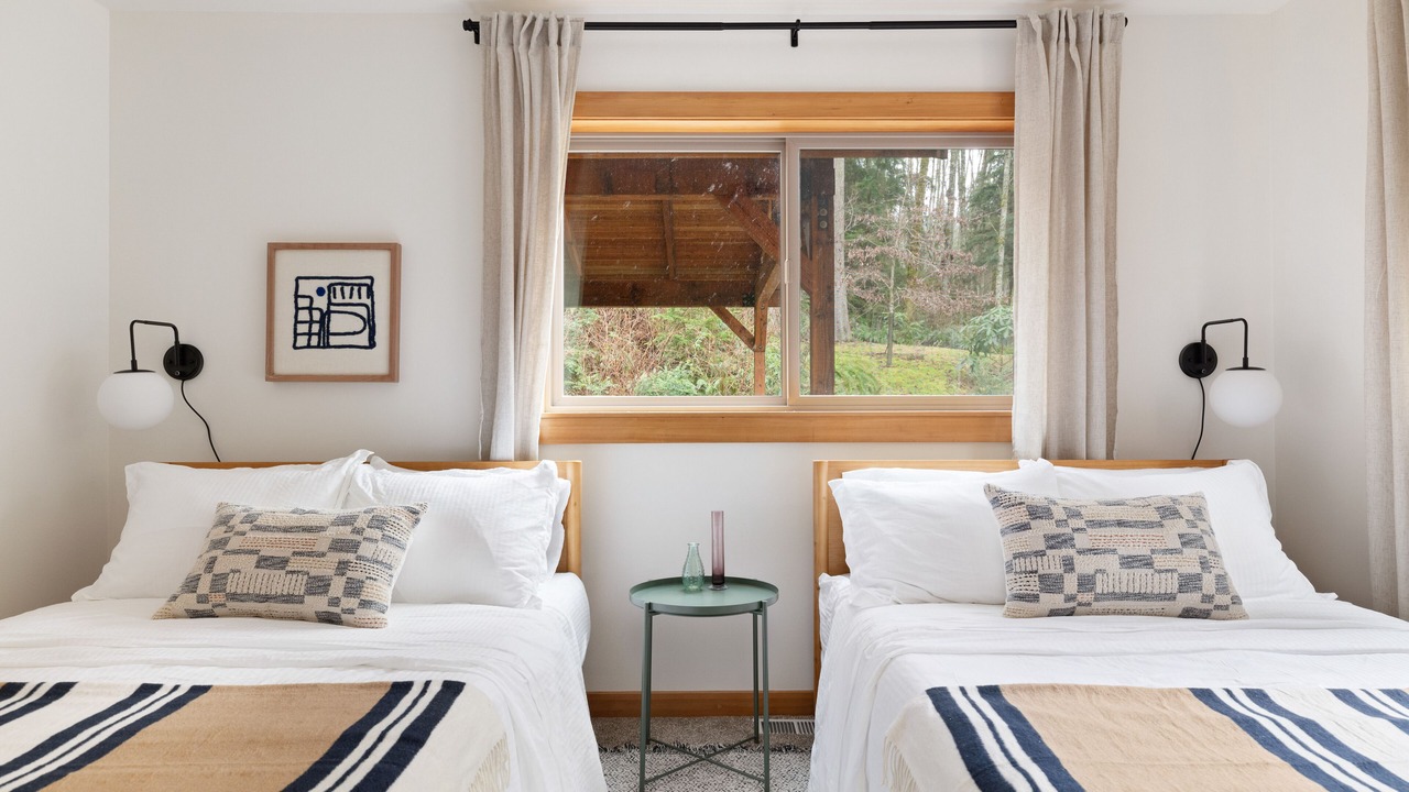 Photo of Bedroom in Langley