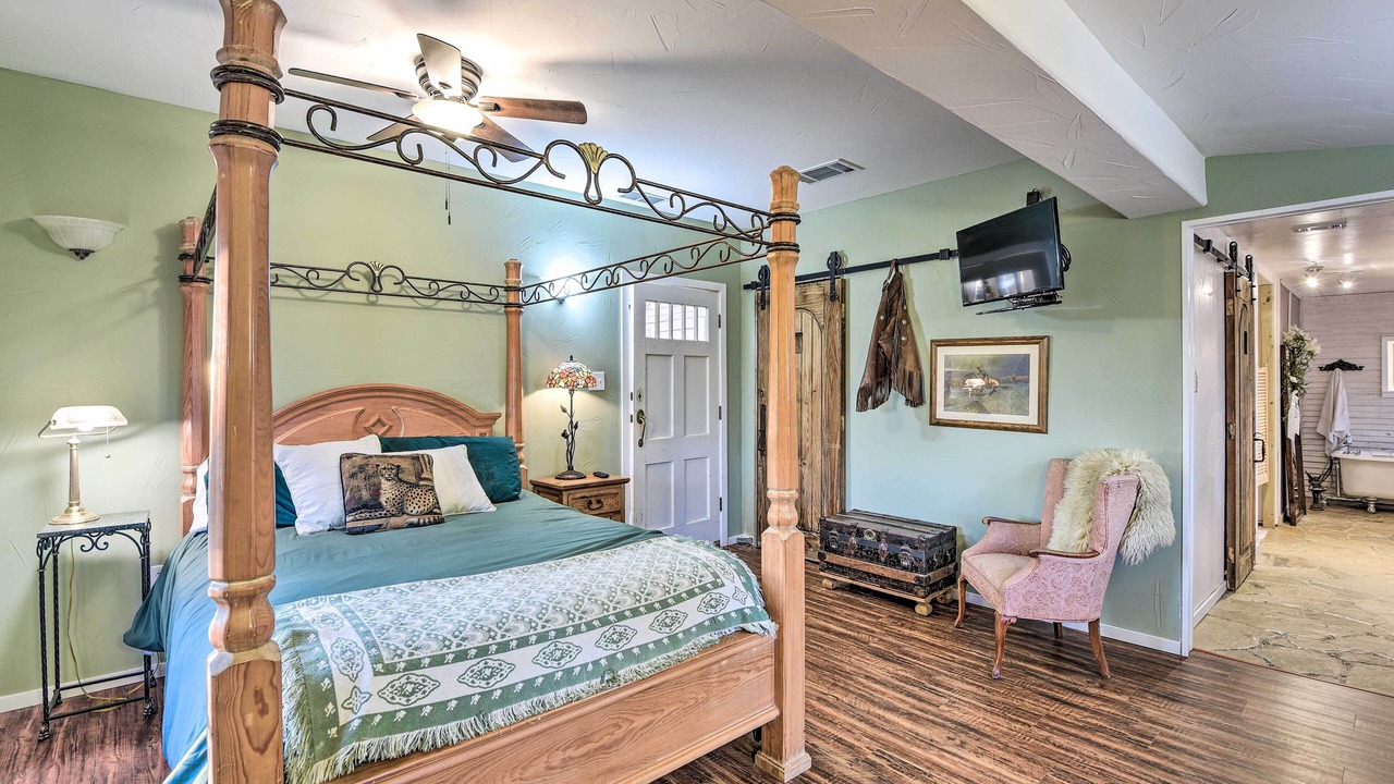 Photo of Bedroom in Forestburg