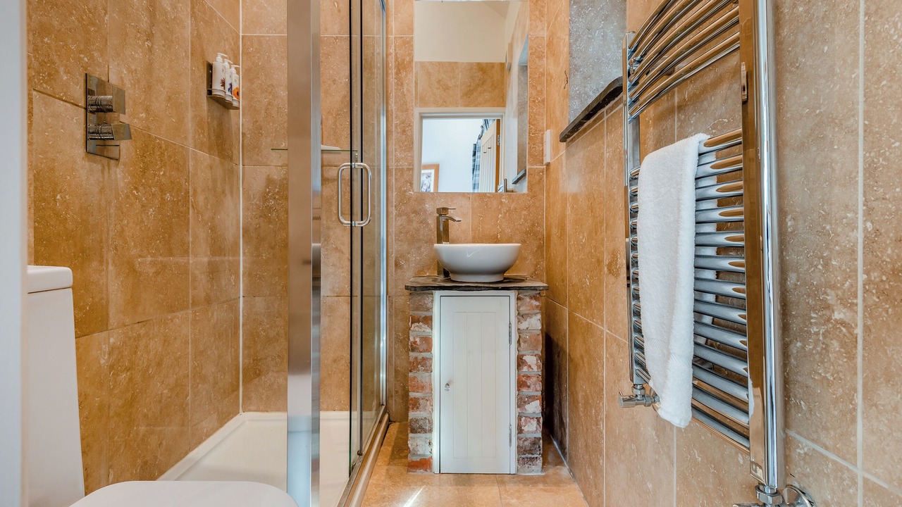 Photo of Others in East Woodyates