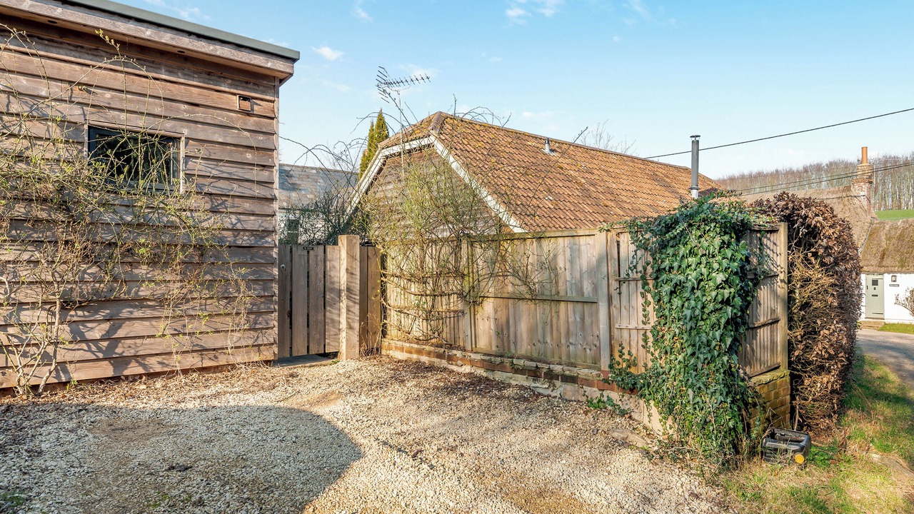 Photo of Others in East Woodyates