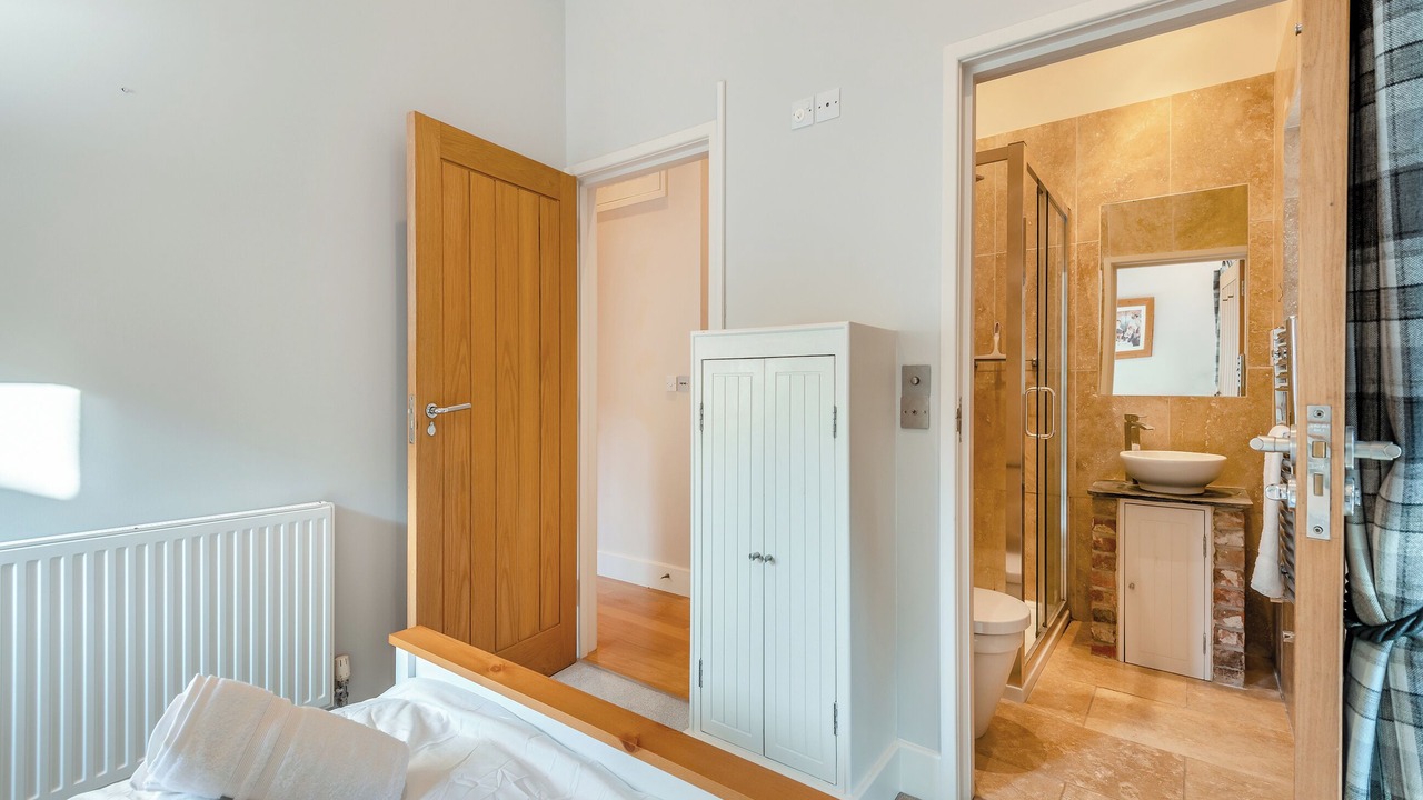 Photo of Others in East Woodyates