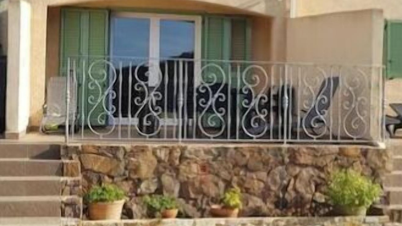 Photo of Outdoor in Galeria