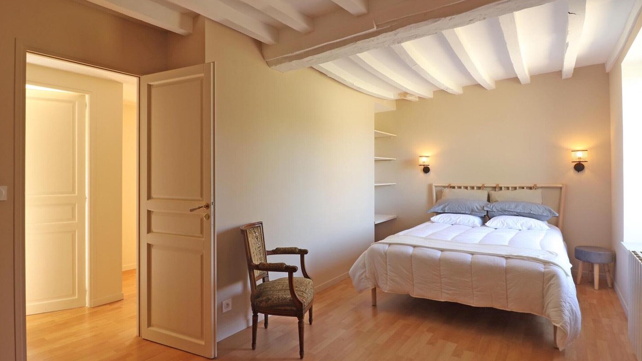 Photo of Bedroom in Neuvy-au-Houlme