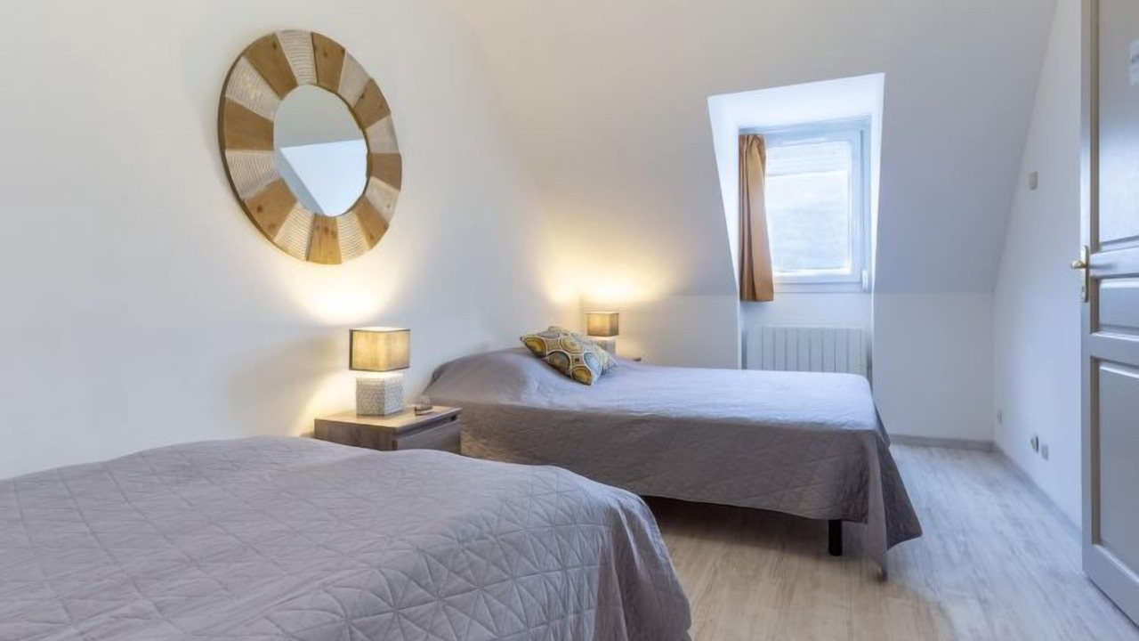 Photo of Others in Touques