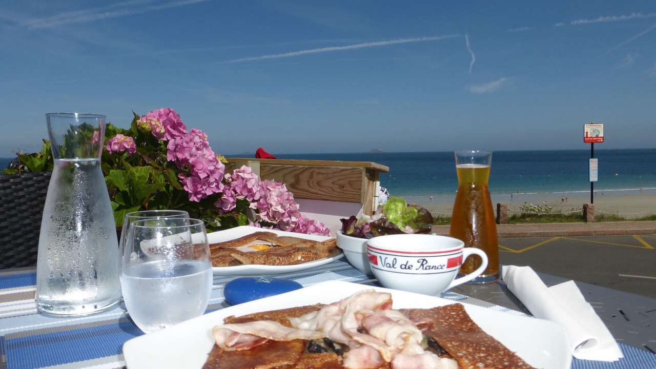 Photo of Others in Gommenec'h