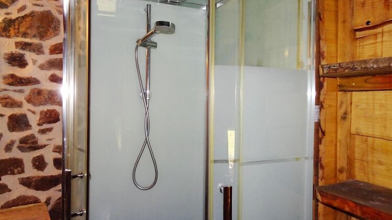 Photo of Bathroom in Gommenec'h
