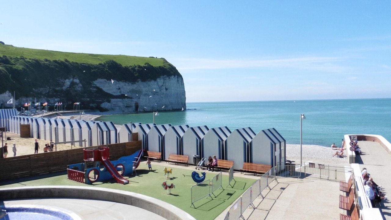 Photo of Others in Etretat