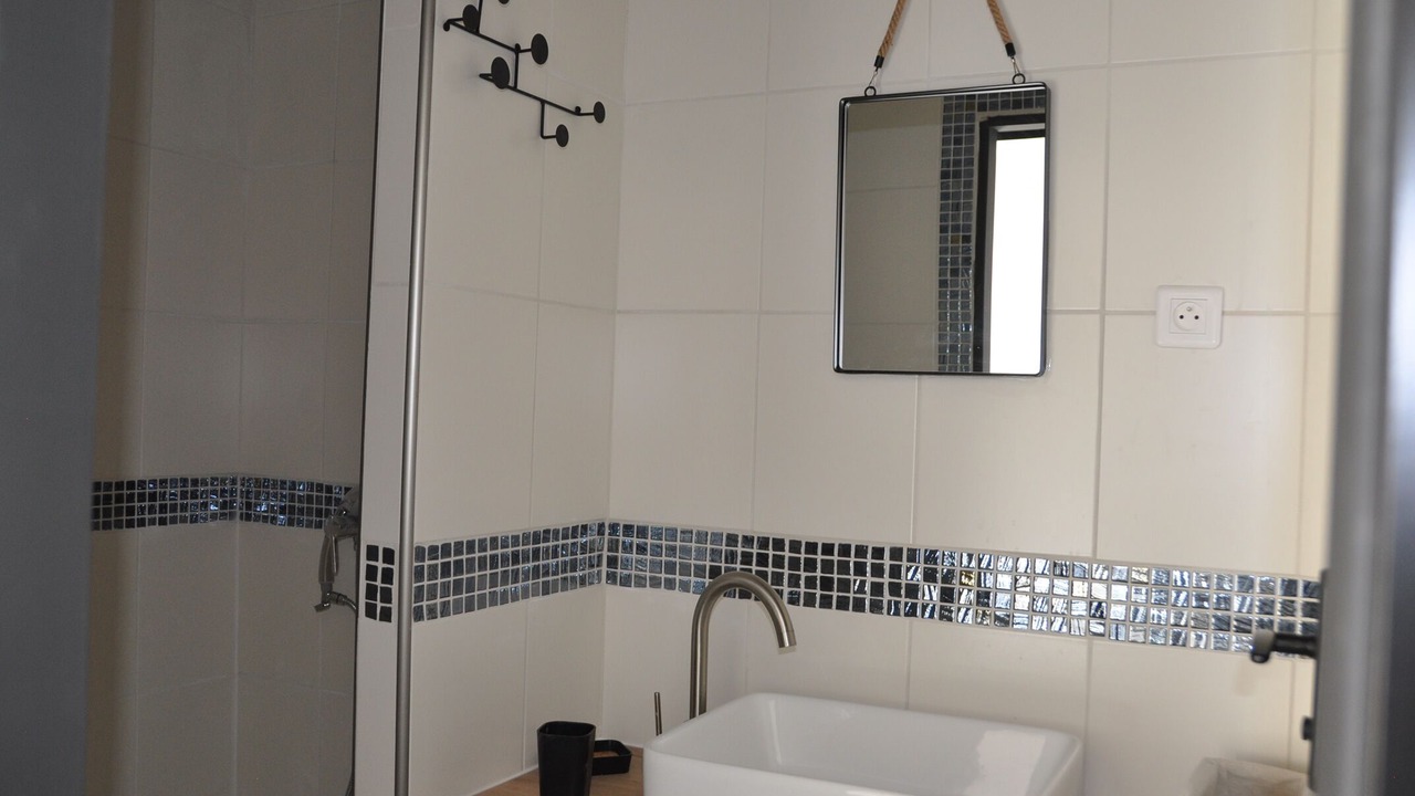 Photo of Bathroom in Saint-Sauveur-de-Cruzieres