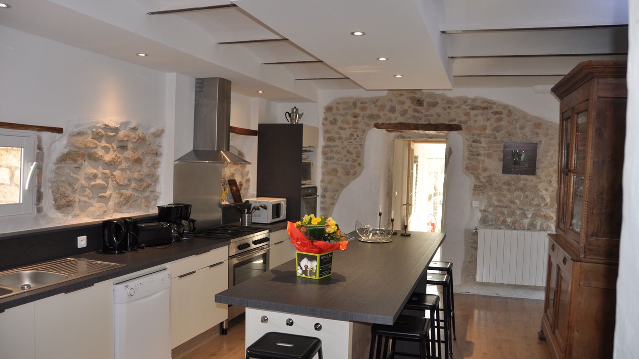 Photo of Kitchen in Saint-Sauveur-de-Cruzieres