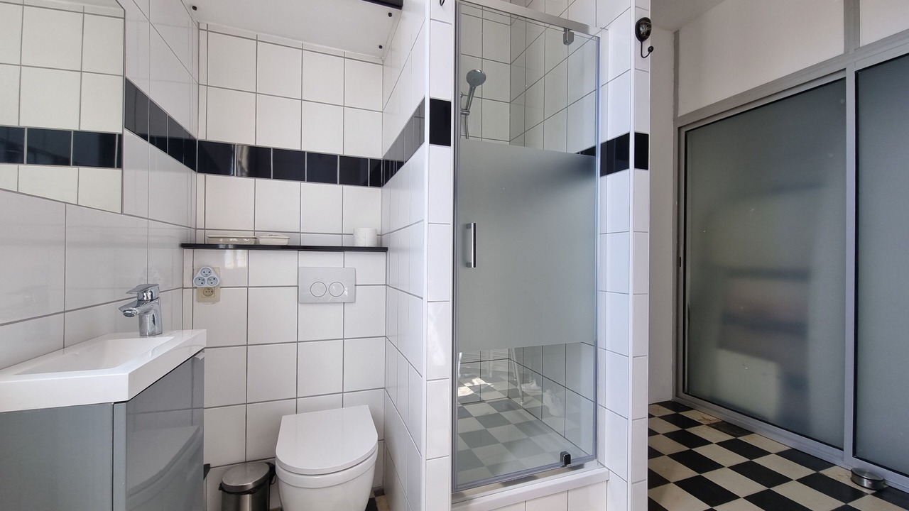 Photo of Bathroom in Olonzac