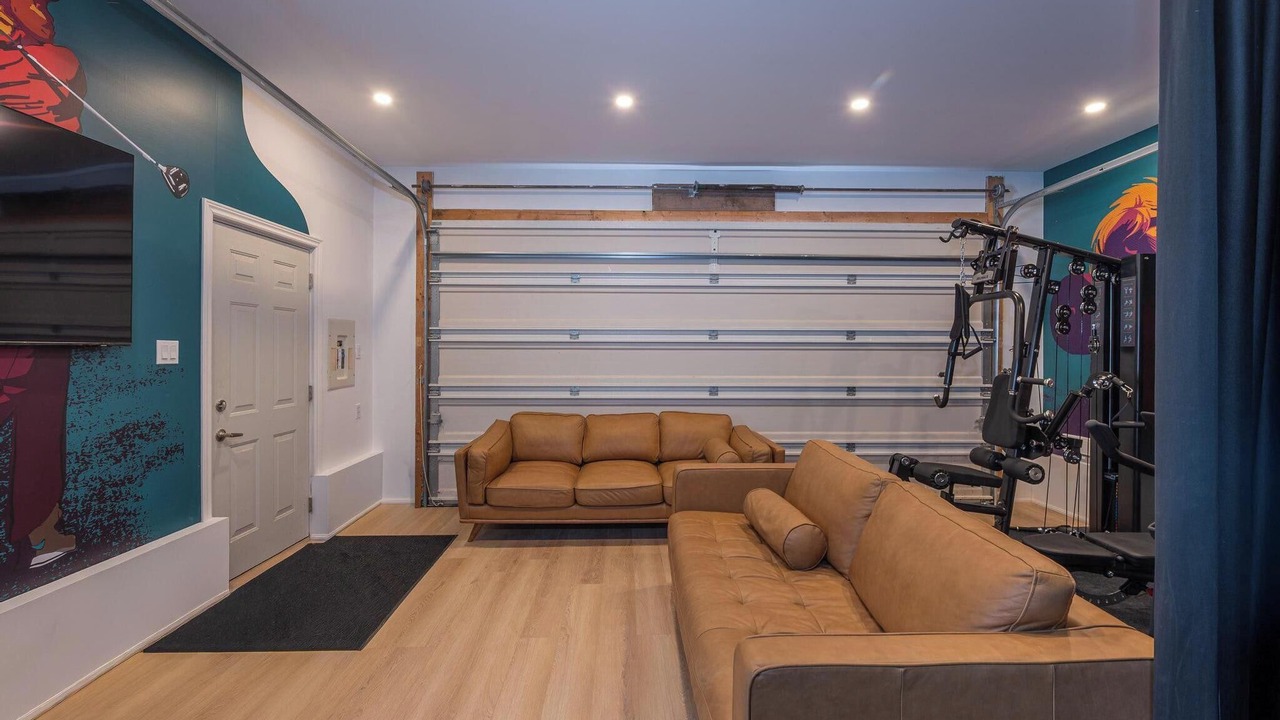 Photo of Bedroom in Lake of Bays