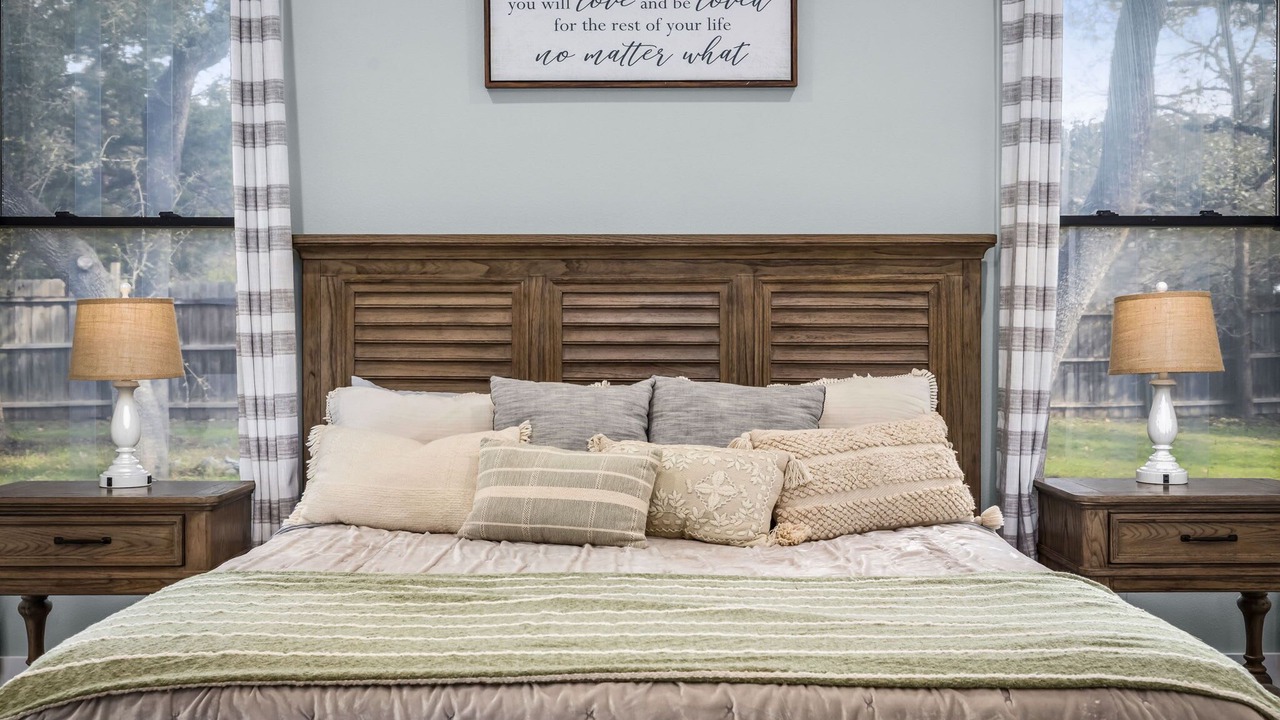 Photo of Bedroom in Kyle