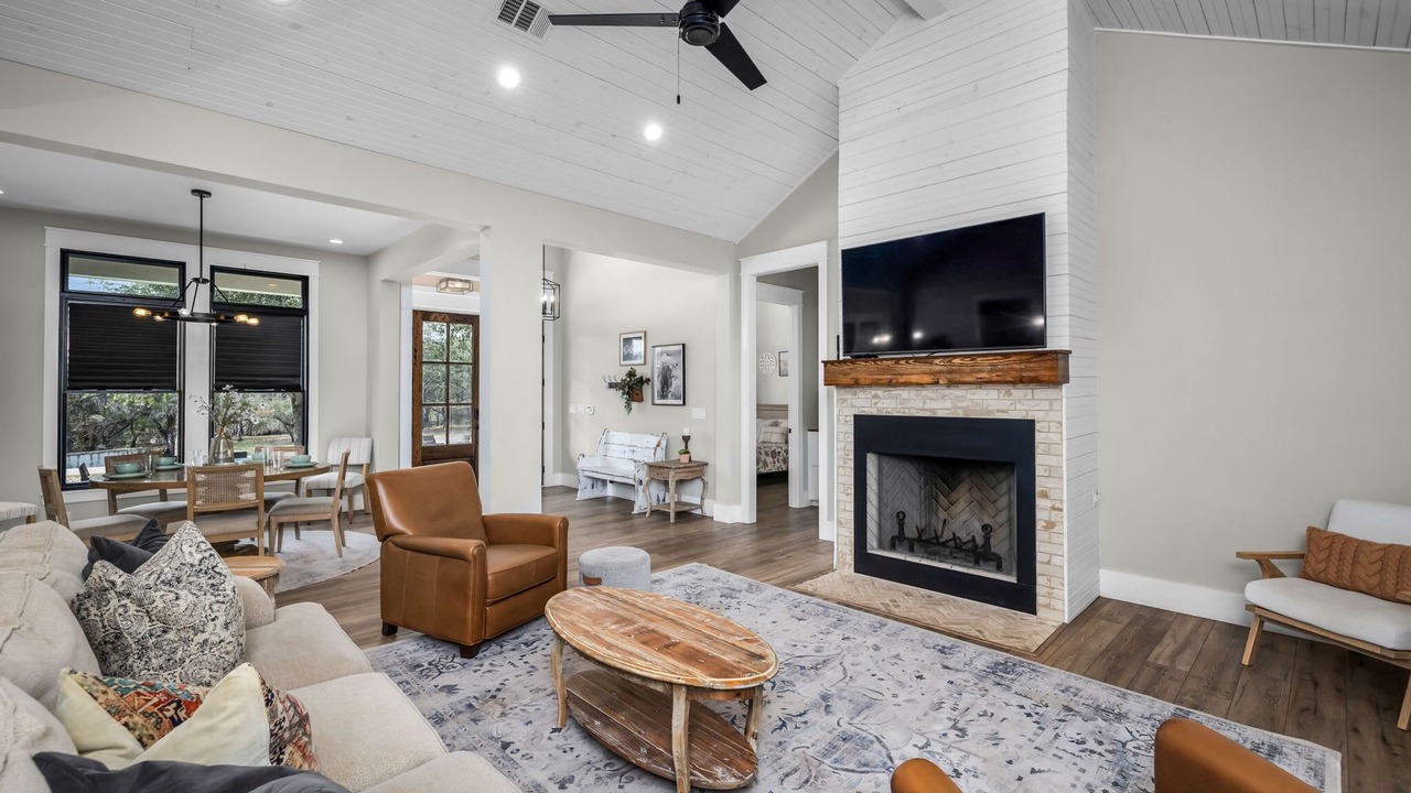 Photo of Livingroom in Kyle