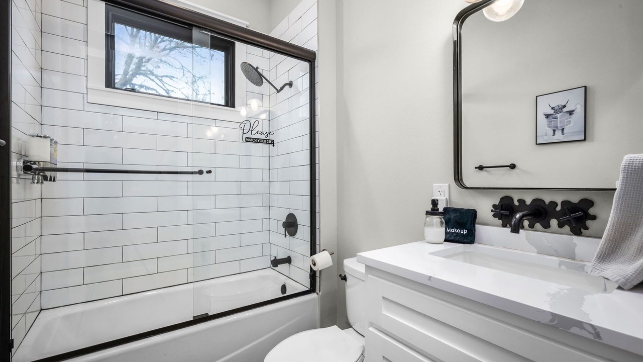 Photo of Bathroom in Kyle