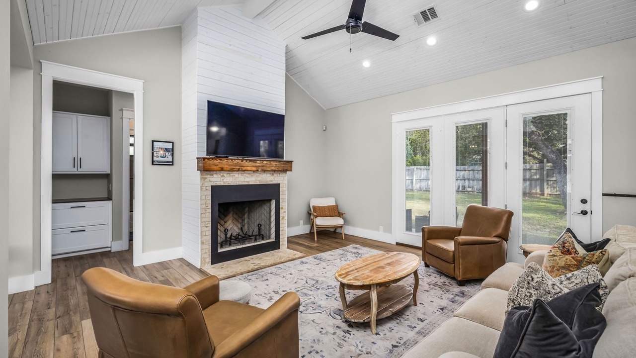 Photo of Livingroom in Kyle