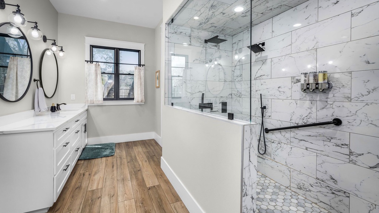 Photo of Bathroom in Kyle