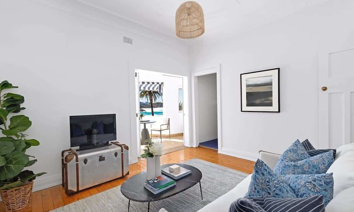 Photo of Livingroom in Bronte