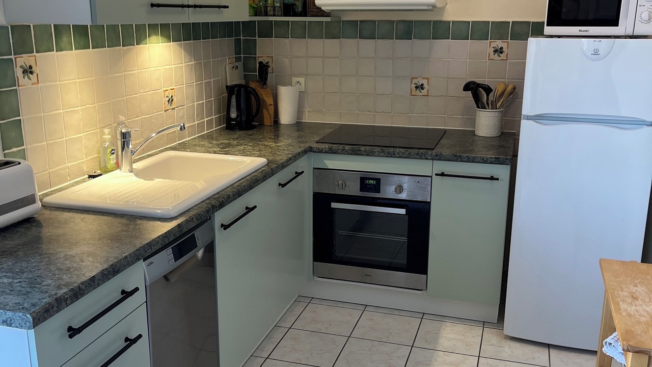 Photo of Kitchen in Marseillette