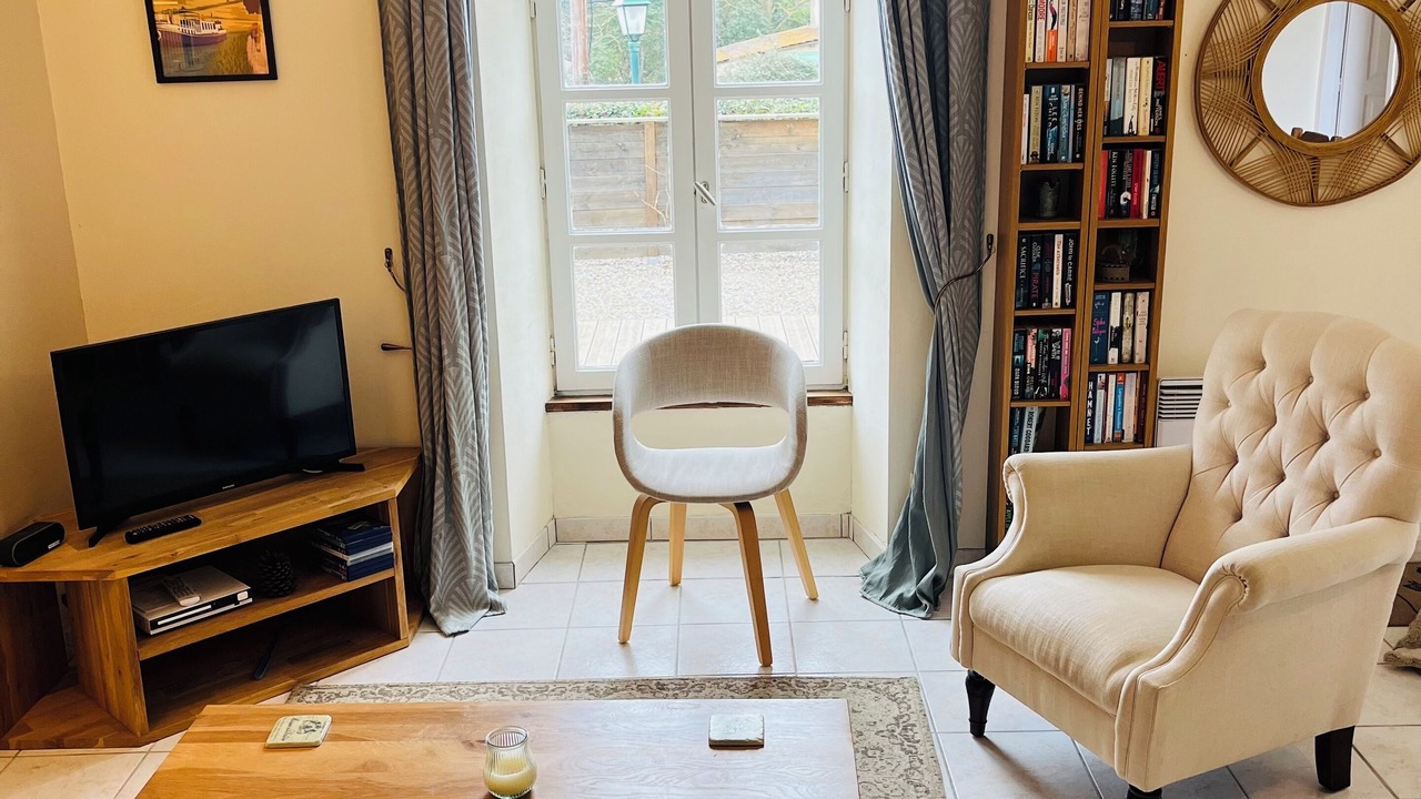 Photo of Livingroom in Marseillette