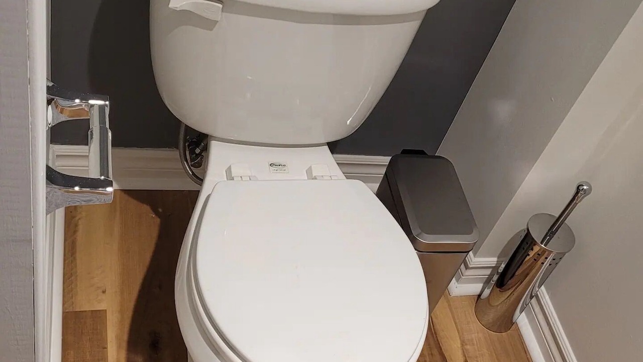 Photo of Bathroom in Ahuntsic