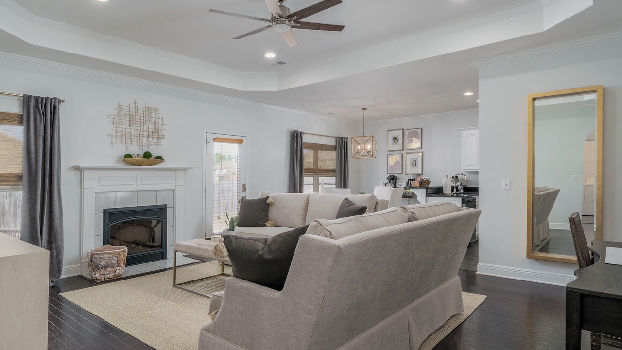 Photo of Livingroom in Northport