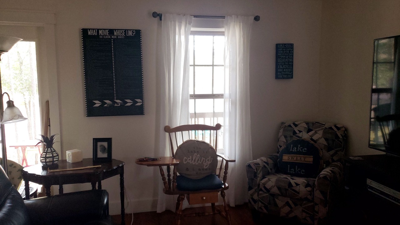 Photo of Livingroom in Wedowee