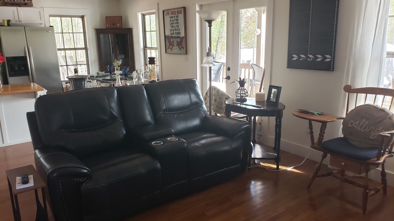 Photo of Livingroom in Wedowee