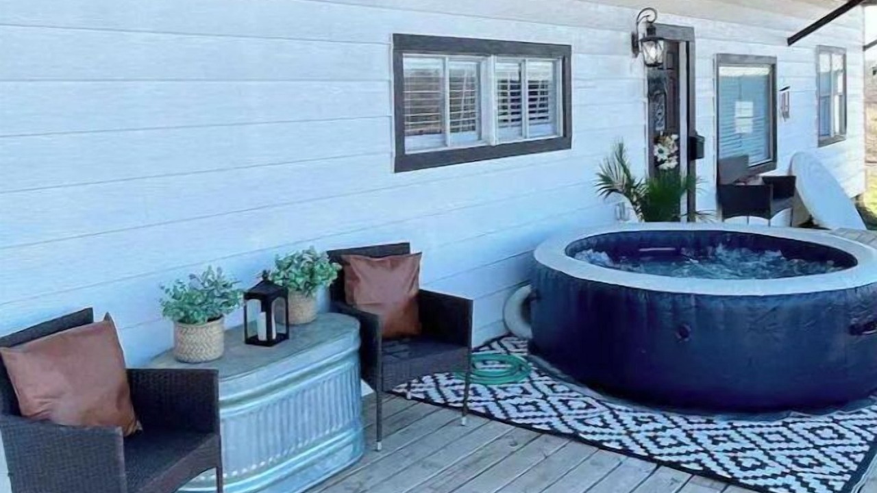 Photo of Patio Balcony in Yancey