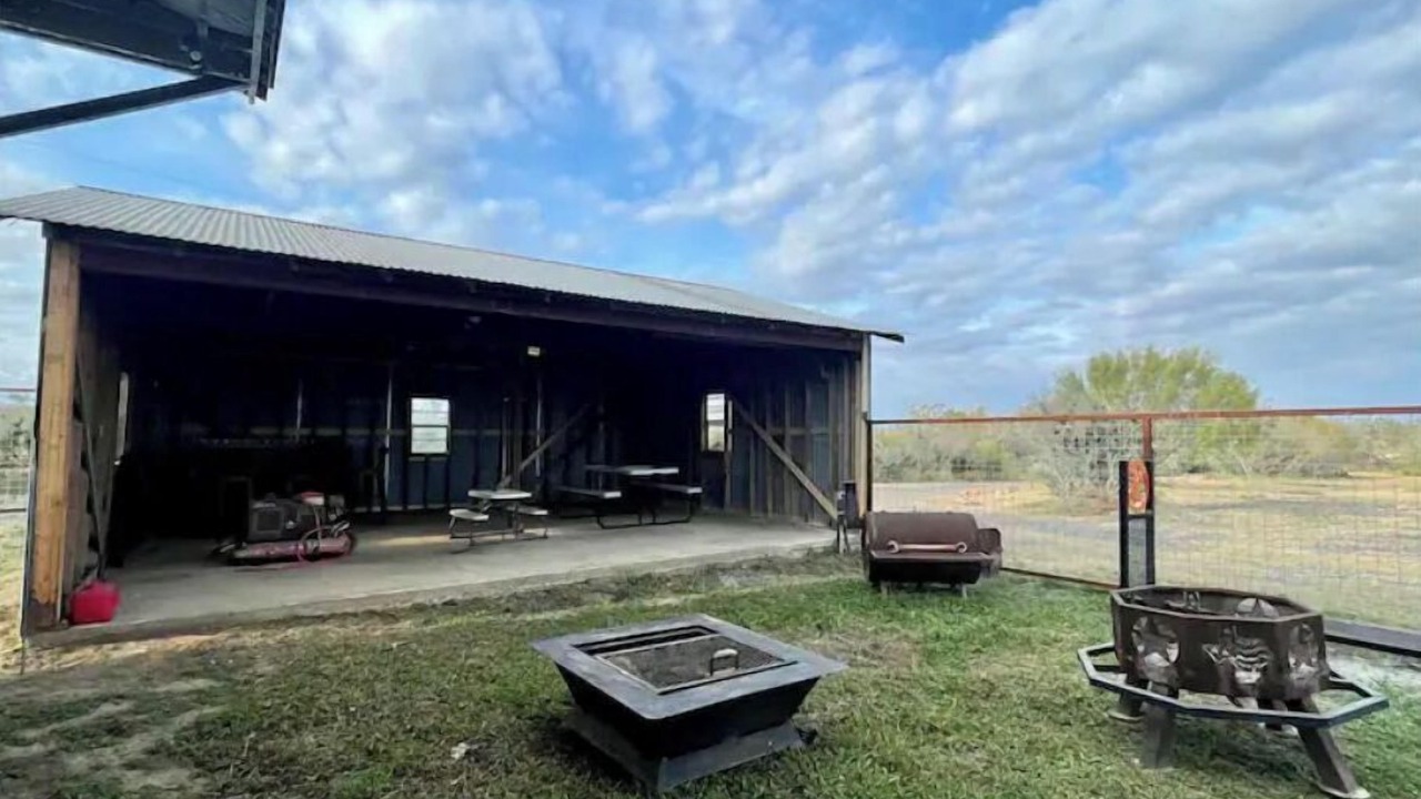 Photo of Patio Balcony in Yancey