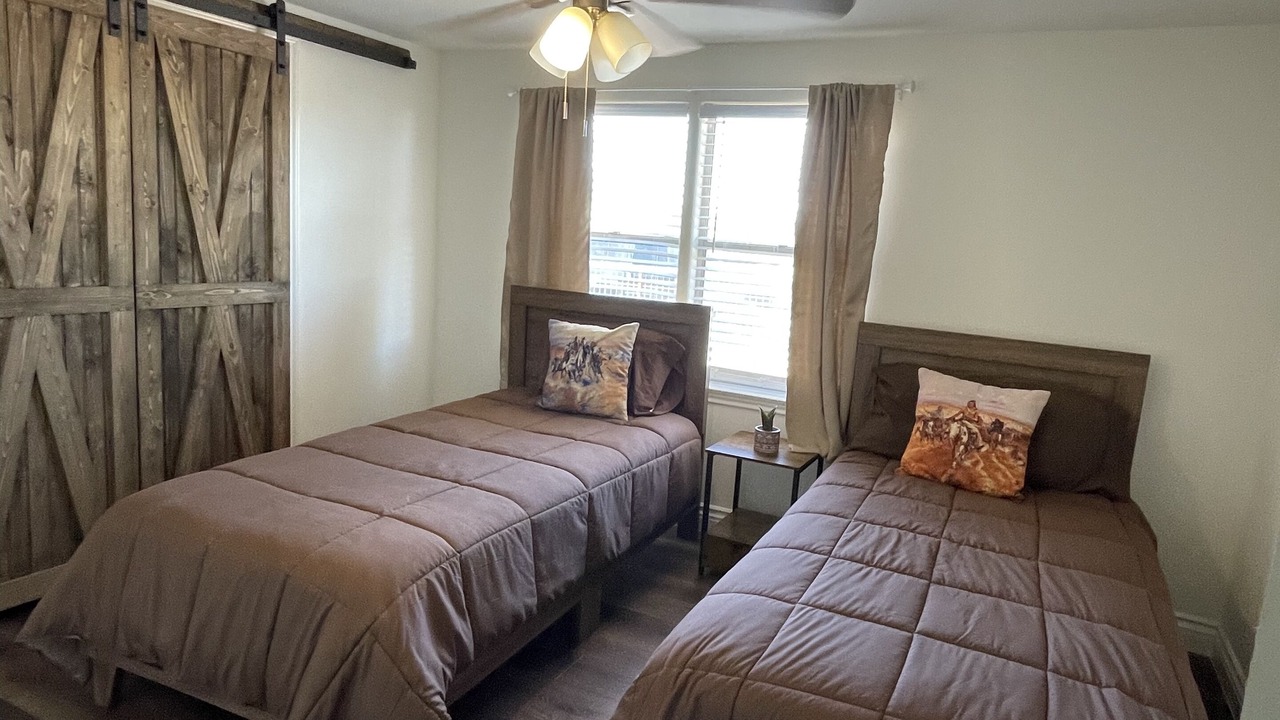Photo of Bedroom in Yancey