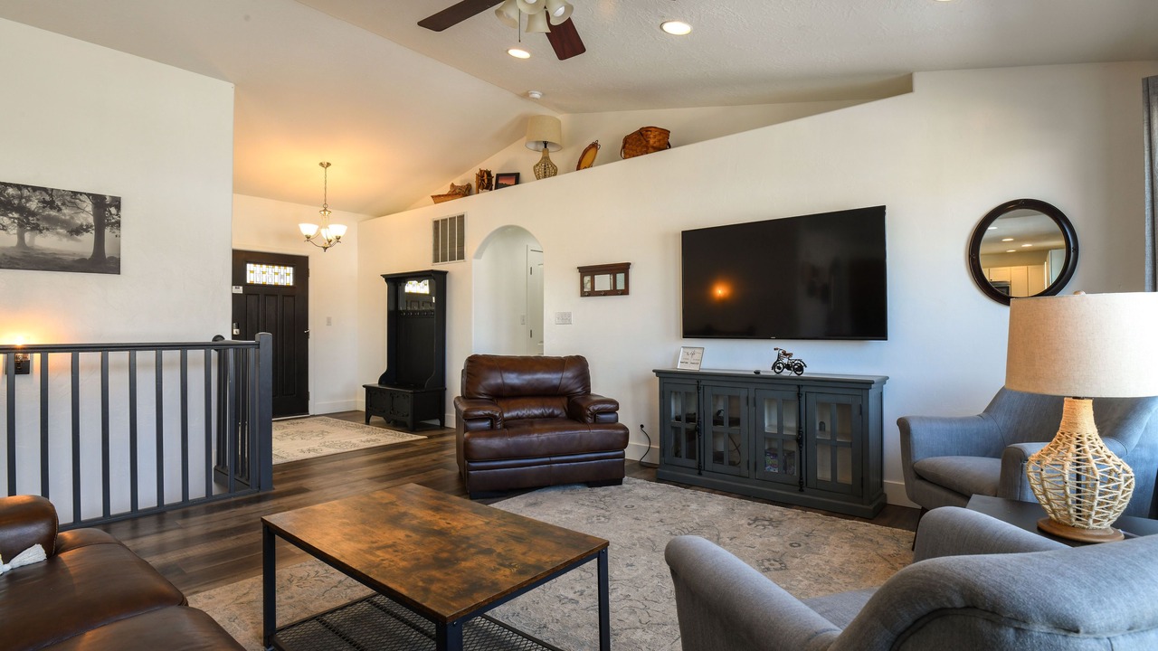 Photo of Livingroom in Moab South Valley