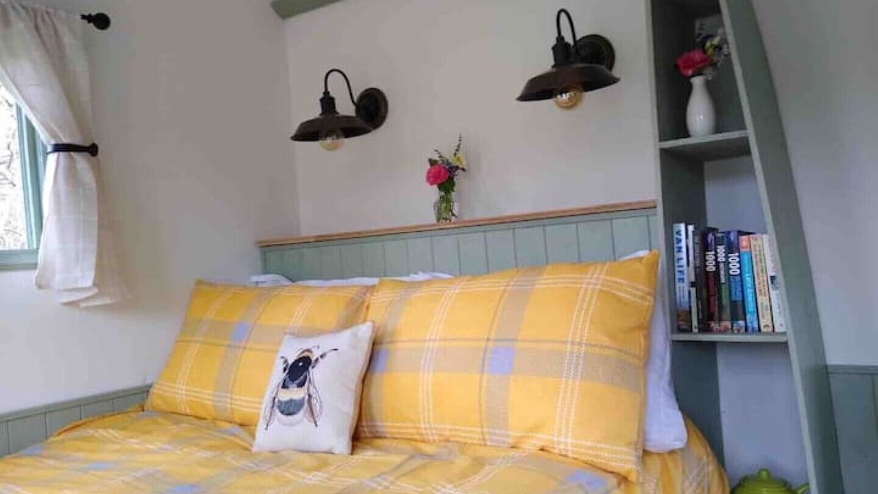 Photo of Bedroom in Rock